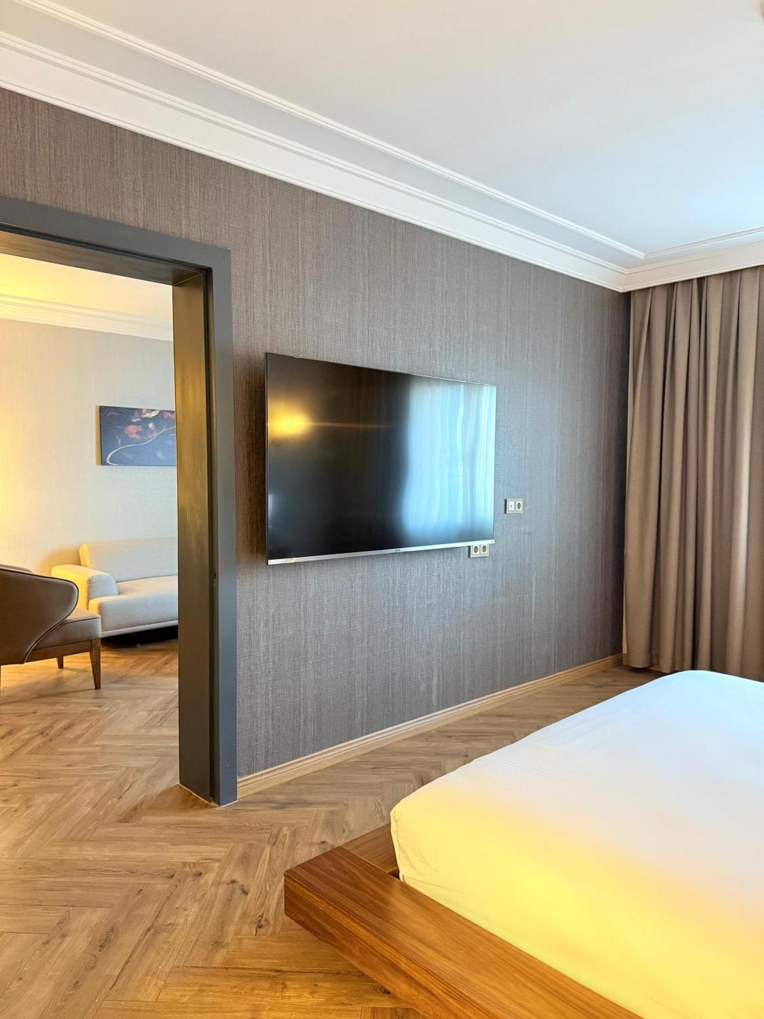 The Yali Konak Hotel Izmir Bagian luar foto