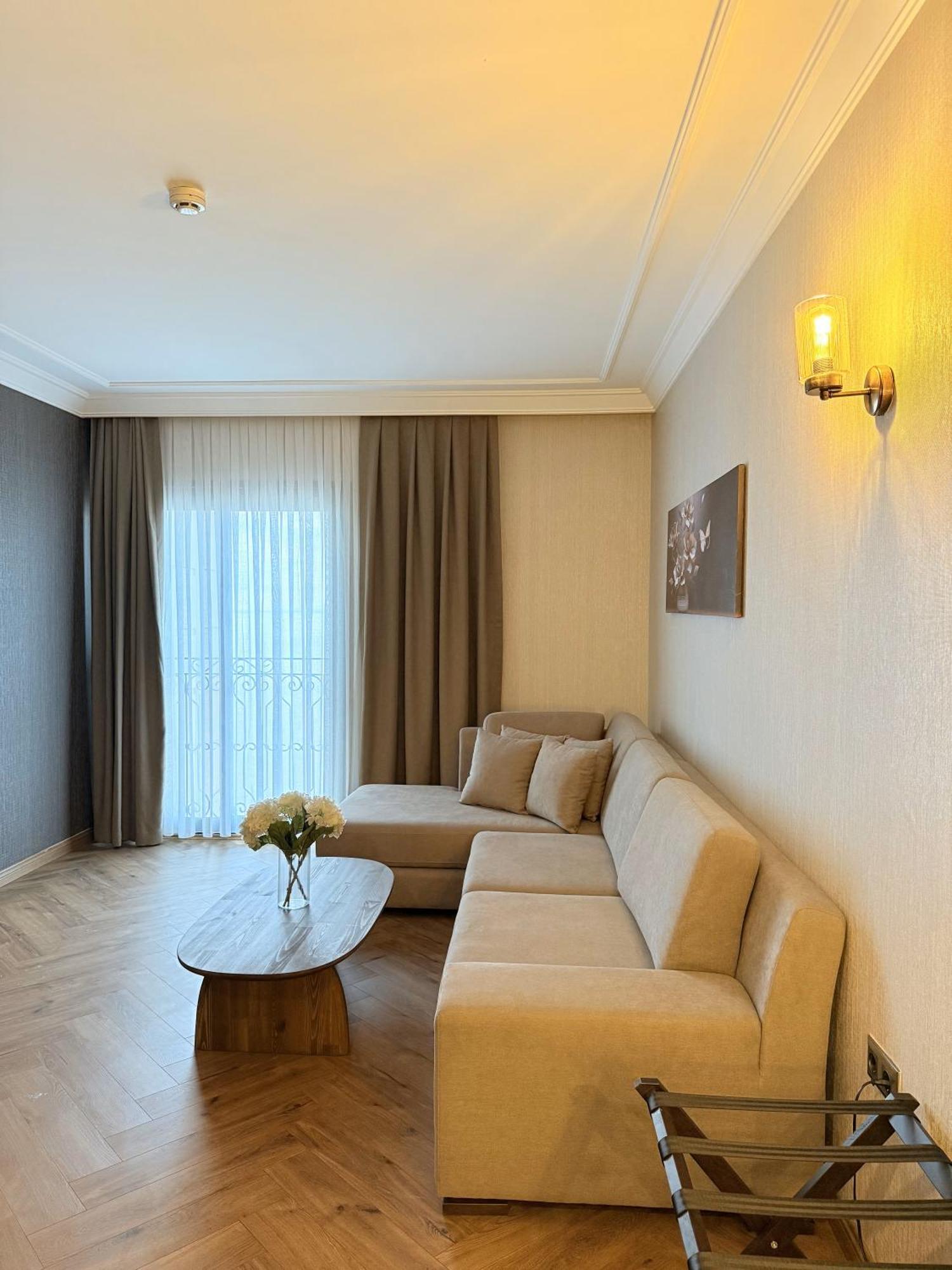 The Yali Konak Hotel Izmir Bagian luar foto